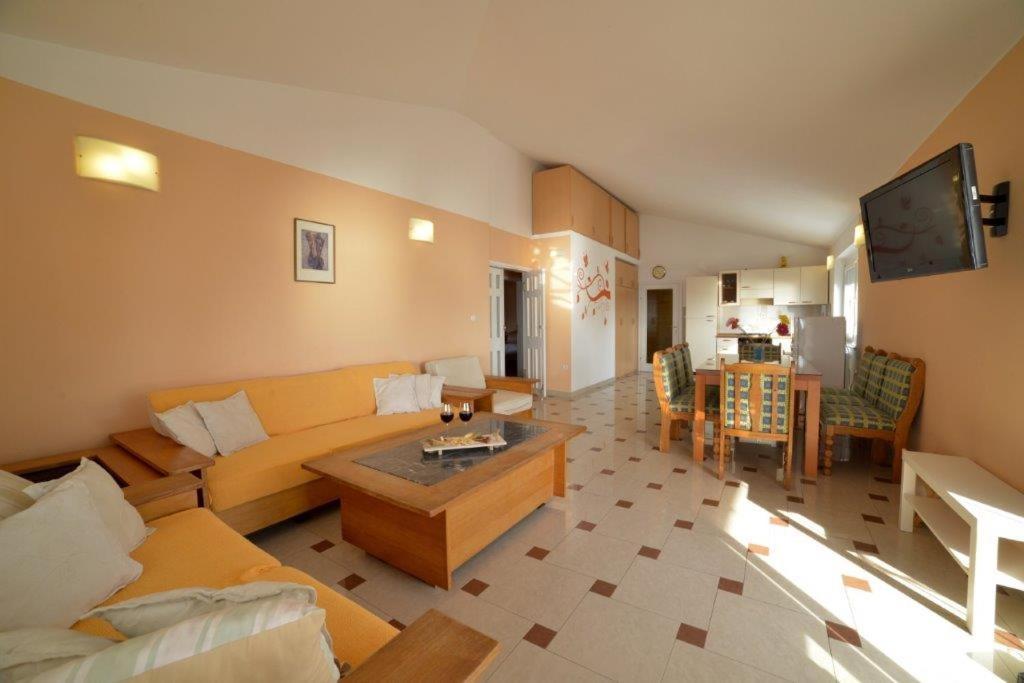 Aparthotel Blue Oasis Primošten Exteriér fotografie